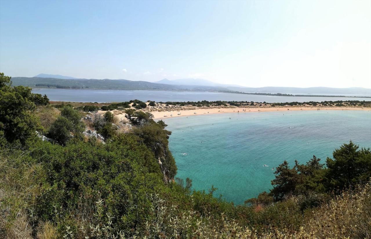 Hakuna Matata Holidays Wooden Lodge With Airco & Pool In Greek Olive Grove 迈索尼 外观 照片